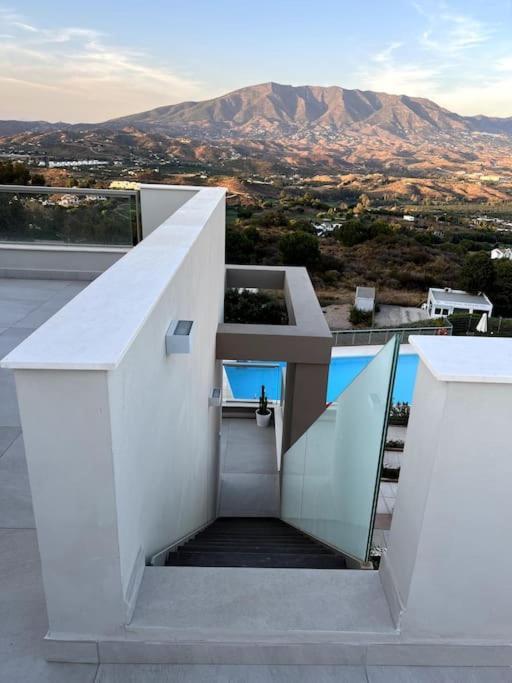 לה קאלה דה מיחאס Luxury Penthouse With Sea View In La Cala Golf Resort מראה חיצוני תמונה